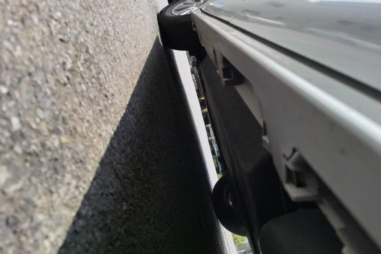 Used Toyota SIENNA 2021 2.5L Hybrid Comfort Edition Chassis Rear Left