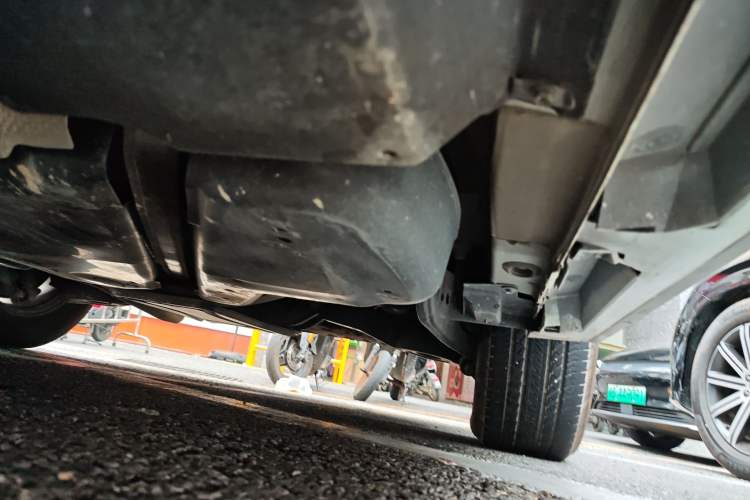 Used Toyota SIENNA 2021 2.5L Hybrid Premium Edition Chassis Rear Left
