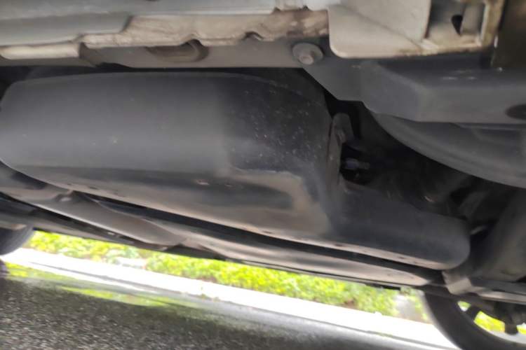Used Toyota SIENNA 2021 2.5L Hybrid Luxury Edition Chassis Rear Left