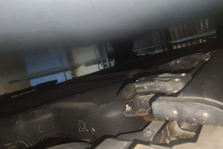 Used Toyota SIENNA 2021 2.5L Hybrid Comfort Edition Chassis Rear Left