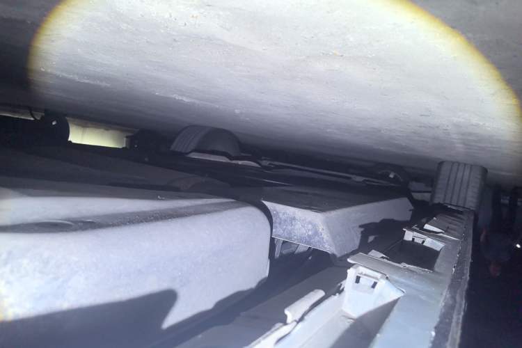 Used Toyota SIENNA 2021 2.5L Hybrid Premium Edition Chassis Rear Left