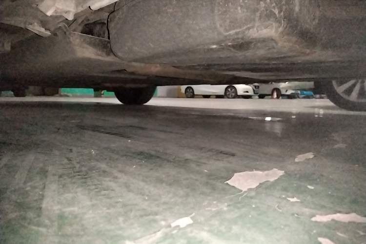 Used Toyota SIENNA 2021 2.5L Hybrid Premium Edition Chassis Rear Left