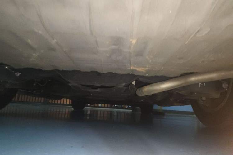 Used Toyota SIENNA 2021 2.5L Hybrid Comfort Edition Chassis Rear