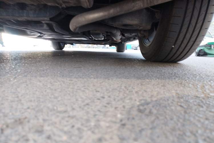 Used Toyota SIENNA 2021 2.5L Hybrid Platinum Edition Chassis Rear Right