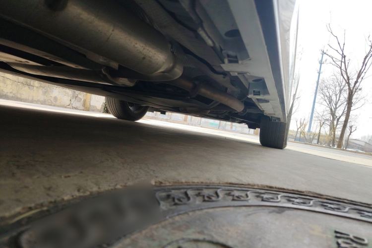 Used Toyota SIENNA 2021 2.5L Hybrid Platinum Edition Chassis Rear Right