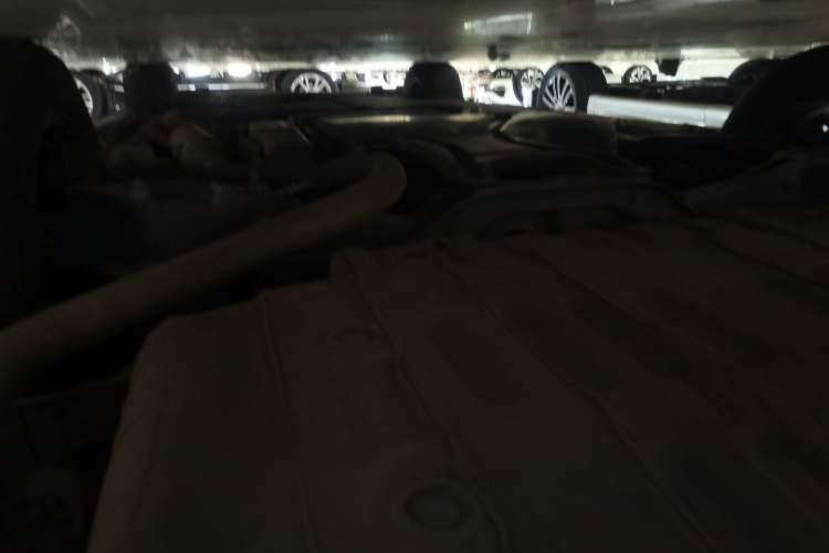 Used Toyota SIENNA 2021 2.5L Hybrid Platinum Edition Chassis Rear Right