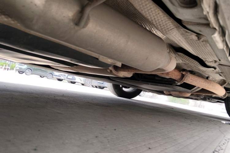 Used Toyota SIENNA 2021 2.5L Hybrid Platinum Edition Chassis Rear Right
