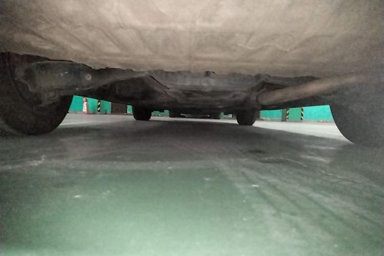 Used Toyota SIENNA 2021 2.5L Hybrid Premium Edition Chassis Rear