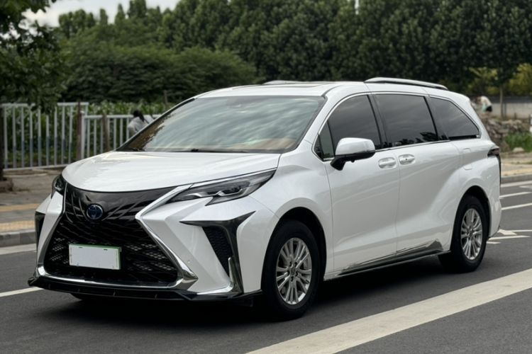 Used Toyota SIENNA 2021 2.5L Hybrid Comfort Edition Guazi used car, China used car export, Used car for sale, Used  cars, Cheapest cars for sale