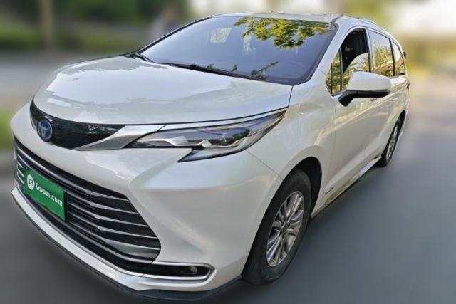 Used Toyota SIENNA 2021 2.5L Hybrid Premium Edition