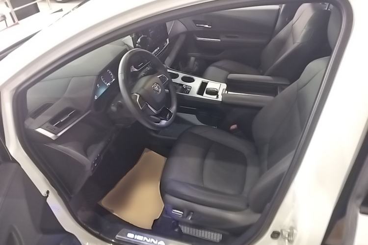 Used Toyota SIENNA 2021 2.5L Hybrid Ultimate Edition Driver Seat