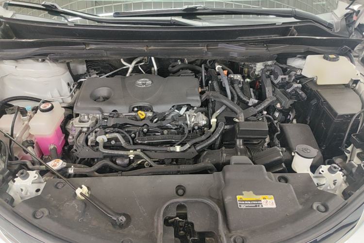 Used Toyota SIENNA 2021 2.5L Hybrid Ultimate Edition Engine Bay