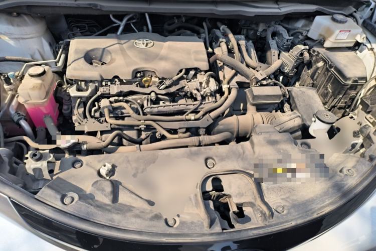 Used Toyota SIENNA 2021 2.5L Hybrid Ultimate Edition Engine Bay