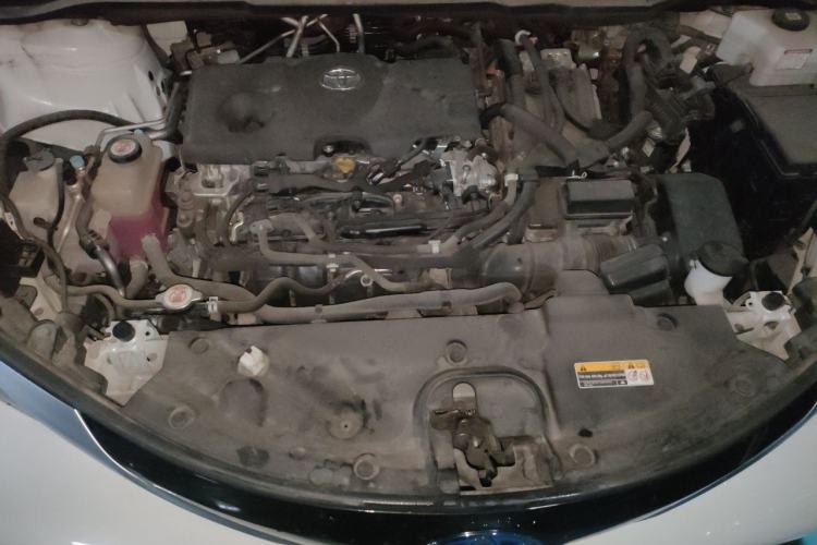 Used Toyota SIENNA 2021 2.5L Hybrid Ultimate Edition Engine Bay