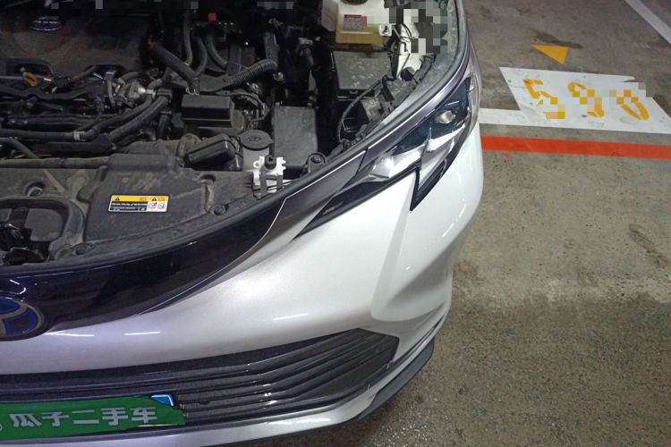 Used Toyota SIENNA 2021 2.5L Hybrid Ultimate Edition Engine Bay Left