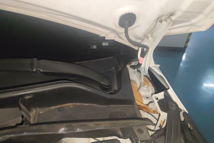 Used Toyota SIENNA 2021 2.5L Hybrid Comfort Edition Engine Bay Left