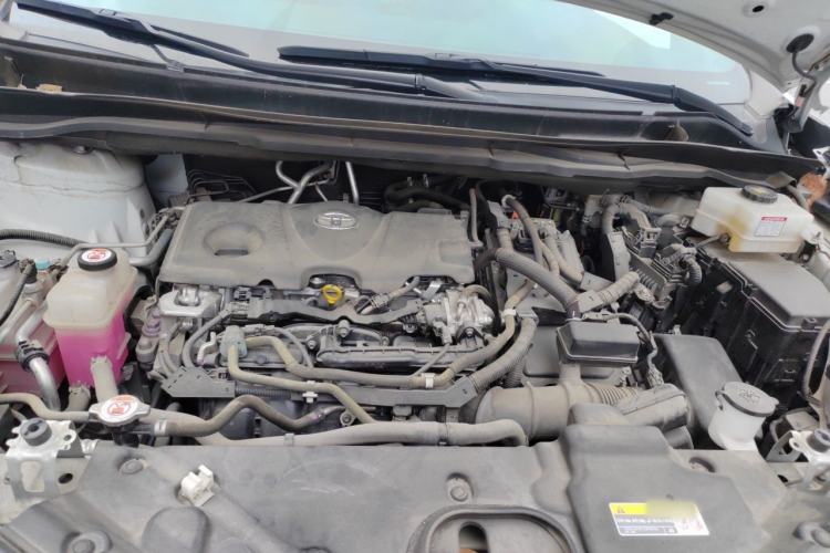 Used Toyota SIENNA 2021 2.5L Hybrid Luxury Edition Engine Bay