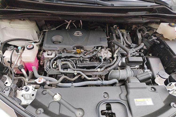 Used Toyota SIENNA 2021 2.5L Hybrid Ultimate Edition Engine Bay