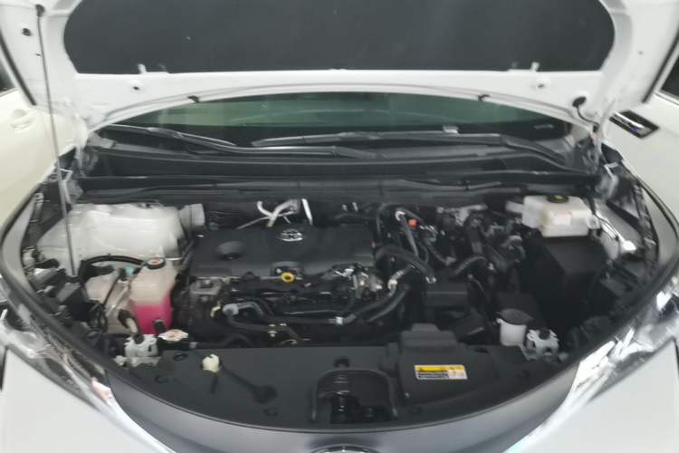 Used Toyota SIENNA 2021 2.5L Hybrid Comfort Edition Engine Bay