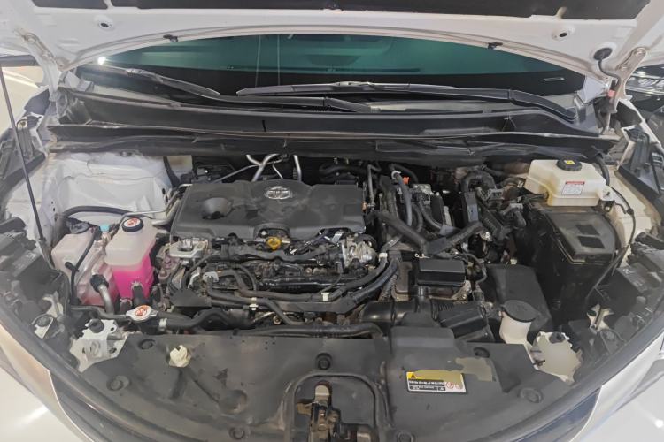 Used Toyota SIENNA 2021 2.5L Hybrid Ultimate Edition Engine Bay