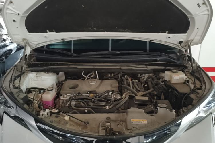 Used Toyota SIENNA 2021 2.5L Hybrid Luxury Edition Engine Bay