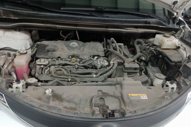 Used Toyota SIENNA 2021 2.5L Hybrid Comfort Edition Engine Bay