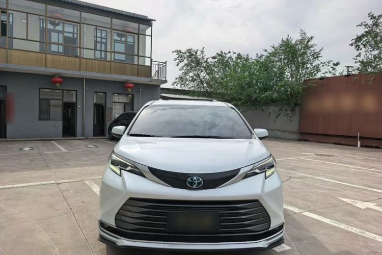 Used Toyota SIENNA 2021 2.5L Hybrid Ultimate Edition Exterior 1