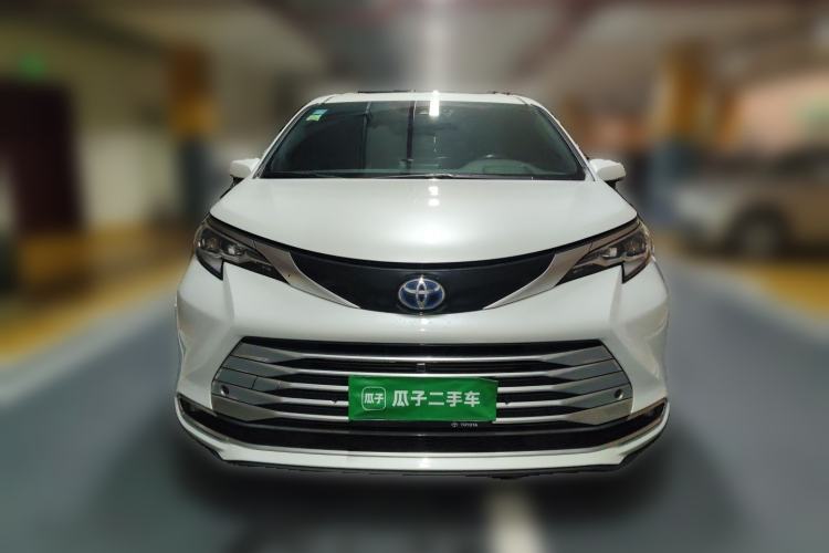 Used Toyota SIENNA 2021 2.5L Hybrid Platinum Edition Exterior 1