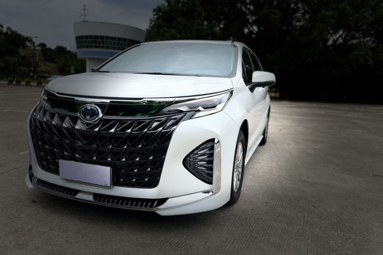 Used Toyota SIENNA 2021 2.5L Hybrid Comfort Edition Exterior 1