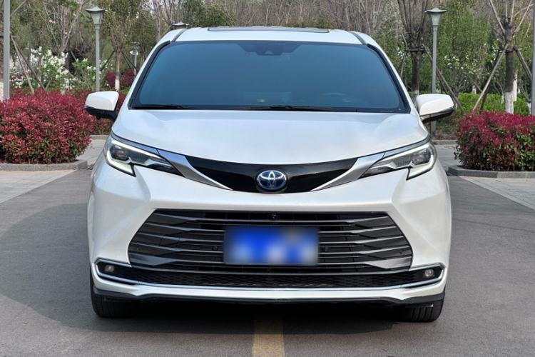 Used Toyota SIENNA 2021 2.5L Hybrid Premium Edition Exterior 1