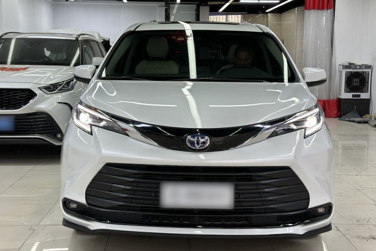 Used Toyota SIENNA 2021 2.5L Hybrid Comfort Edition Exterior 1