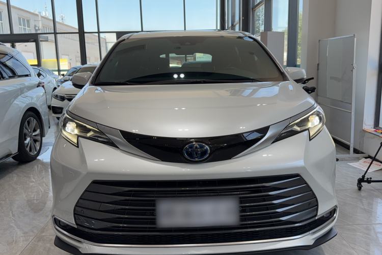 Used Toyota SIENNA 2021 2.5L Hybrid Premium Edition Exterior 1