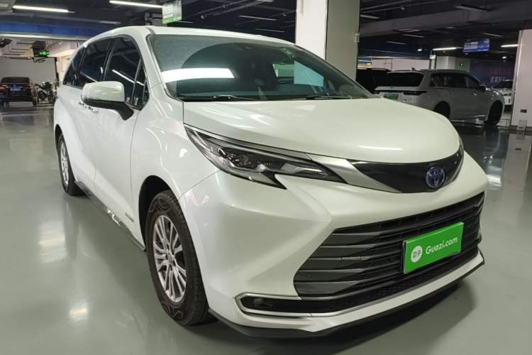 Used Toyota SIENNA 2021 2.5L Hybrid Premium Edition Exterior 1