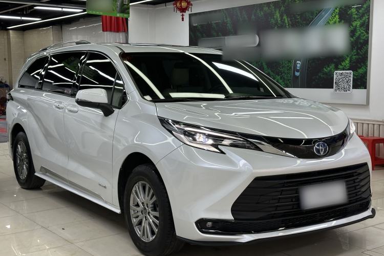 Used Toyota SIENNA 2021 2.5L Hybrid Comfort Edition Exterior 2