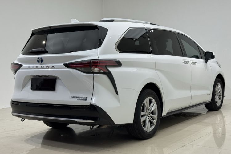 Used Toyota SIENNA 2021 2.5L Hybrid Ultimate Edition Exterior 2