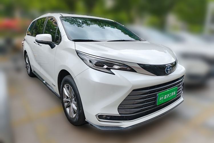 Used Toyota SIENNA 2021 2.5L Hybrid Ultimate Edition Exterior 2