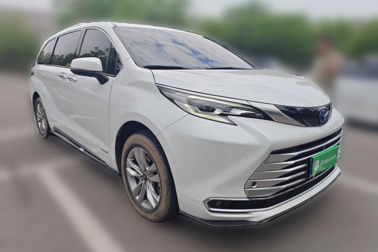 Used Toyota SIENNA 2021 2.5L Hybrid Platinum Edition Exterior 2
