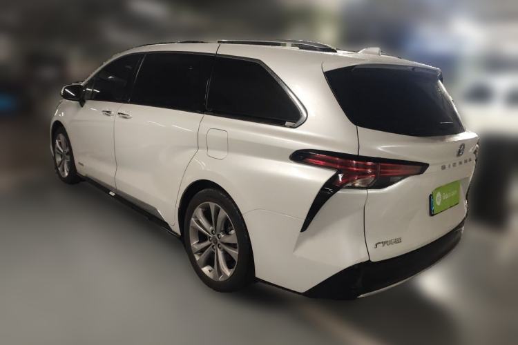 Used Toyota SIENNA 2021 2.5L Hybrid Platinum Edition Exterior 3
