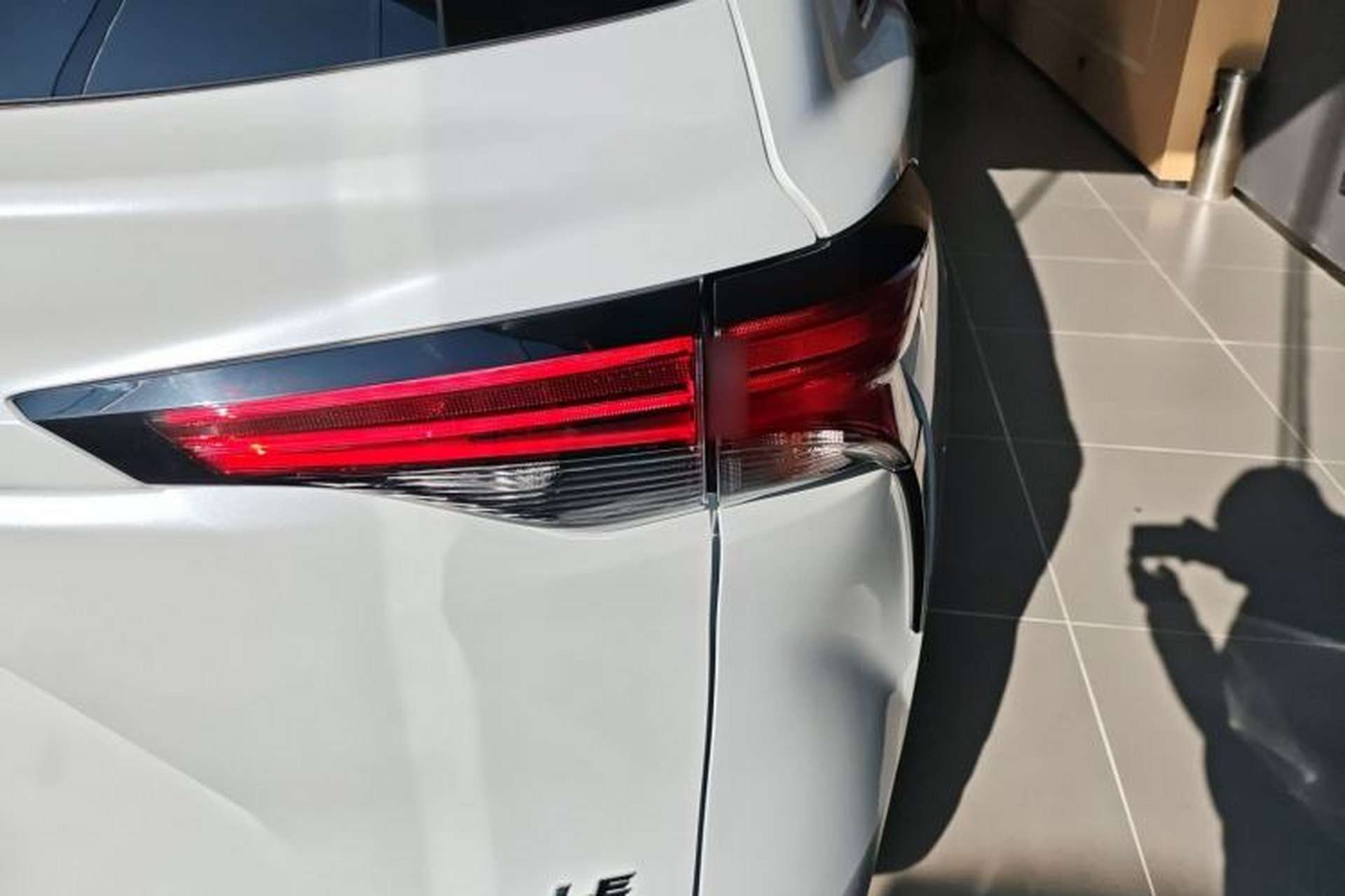 Used Toyota SIENNA 2021 2.5L Hybrid Comfort Edition Exterior 3