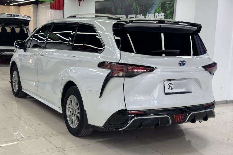 Used Toyota SIENNA 2021 2.5L Hybrid Comfort Edition Exterior 3