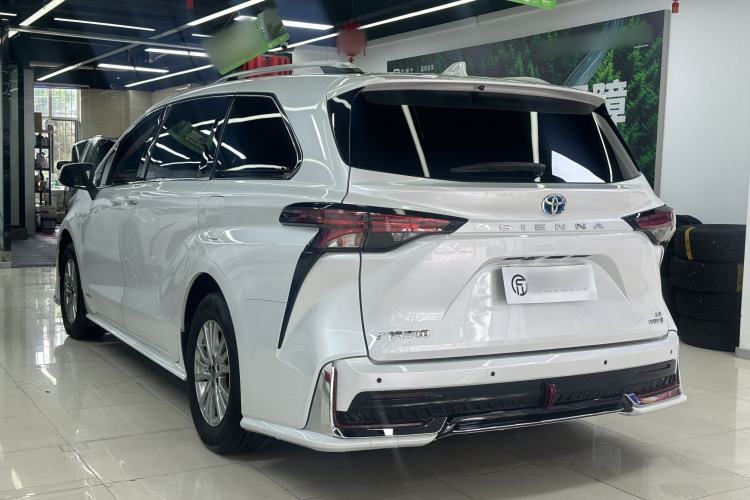 Used Toyota SIENNA 2021 2.5L Hybrid Comfort Edition Exterior 3