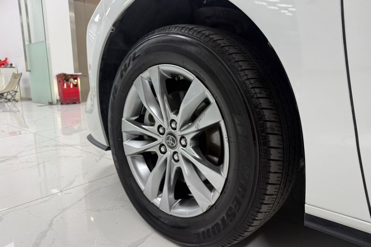 Used Toyota SIENNA 2021 2.5L Hybrid Ultimate Edition Exterior 3