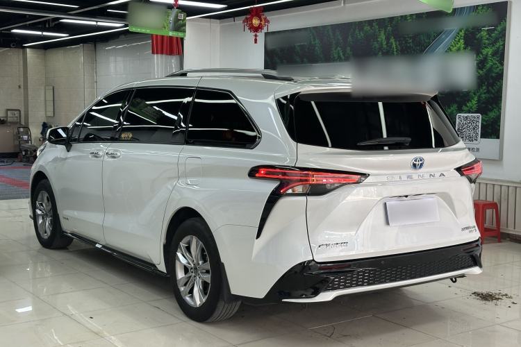 Used Toyota SIENNA 2021 2.5L Hybrid Ultimate Edition Exterior 3