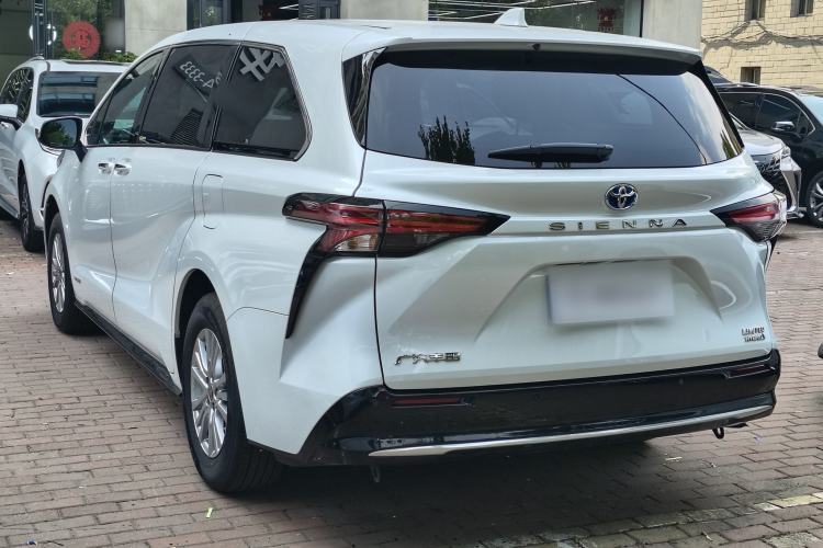 Used Toyota SIENNA 2021 2.5L Hybrid Premium Edition Exterior 3