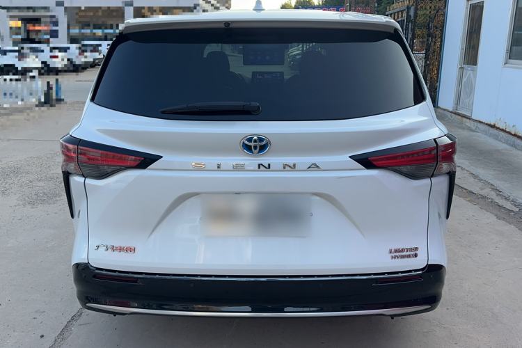 Used Toyota SIENNA 2021 2.5L Hybrid Premium Edition Exterior 3
