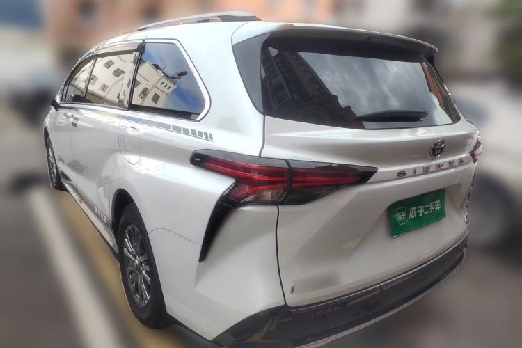 Used Toyota SIENNA 2021 2.5L Hybrid Premium Edition Exterior 3