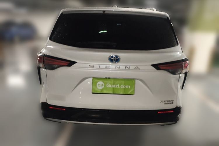 Used Toyota SIENNA 2021 2.5L Hybrid Platinum Edition Exterior 4