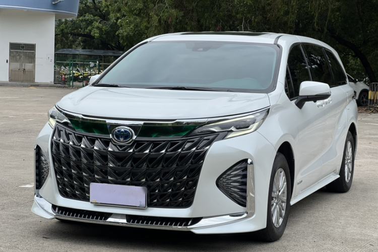Used Toyota SIENNA 2021 2.5L Hybrid Comfort Edition Exterior 4