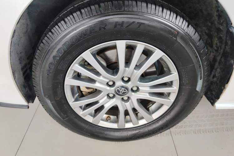 Used Toyota SIENNA 2021 2.5L Hybrid Comfort Edition Exterior 4