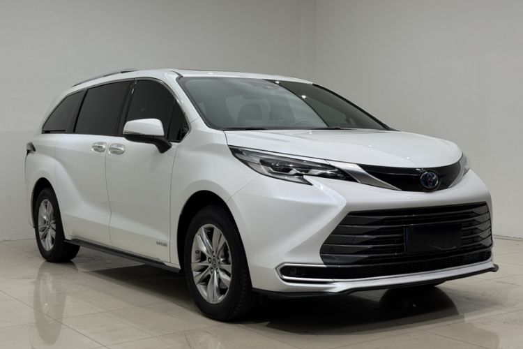 Used Toyota SIENNA 2021 2.5L Hybrid Ultimate Edition Exterior 4